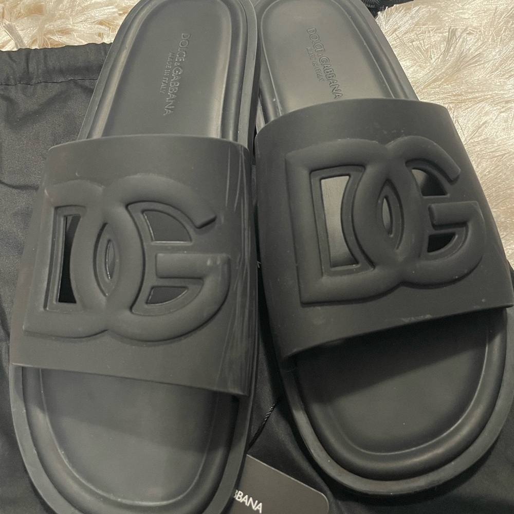 Dolce & Gabbana Black Logo Slides